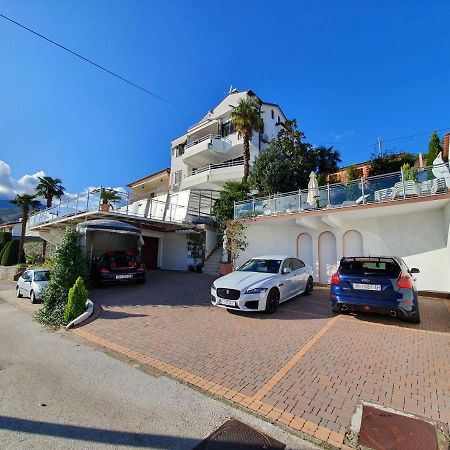 Villa Roses Apartments & Wellness Ičići المظهر الخارجي الصورة
